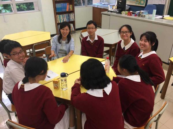 Teachers and students have prayer meeting at lunch time