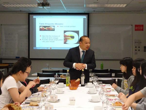 Western Table Etiquette at HKU SPACE